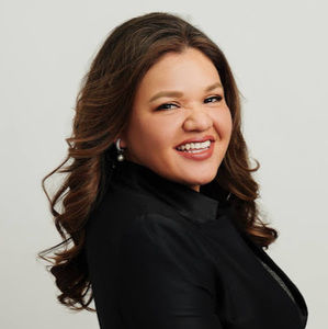 Meet your Posher, Bacilia